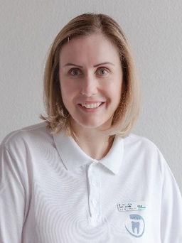 Dentist Maja Sekulic Aesch (BL)